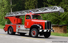 2DM | SG 824 | Saurer  |  Feuerwehr St. Gallen, built 1965 | VOLKETSWIL 16.05.2015