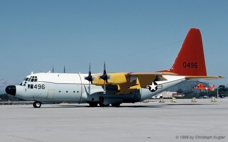 Lockheed DC-130A Hercules | 570496 | US Navy | NAS POINT MUGU (KTNZ/---) 09.10.1999