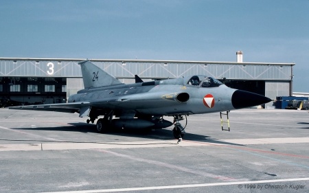 SAAB 35Oe Draken | 24 | Austrian Air Force | PAYERNE (LSMP/---) 01.09.1999