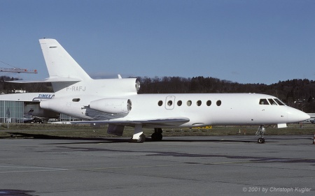 Dassault Falcon 50 | F-RAFJ | French Air Force | Z&UUML;RICH (LSZH/ZRH) 27.01.2001