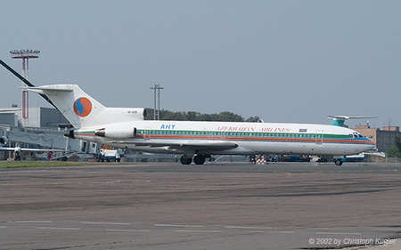 Boeing 727-230 | 4K-AZ8 | Azerbaijan Airlines | MOSCOW DOMODEDOWO (UUDD/DME) 14.08.2002
