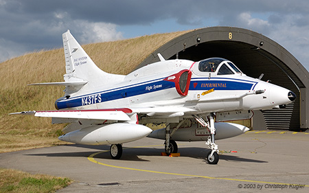 Douglas A-4N Skyhawk | N437FS | BAe Flight Systems | EGGEBEK (ETME/---) 22.08.2003