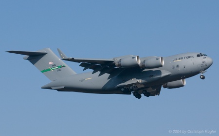 Boeing C-17A Globemaster III | 02-1110 | US Air Force | FRANKFURT (EDDF/FRA) 27.03.2004