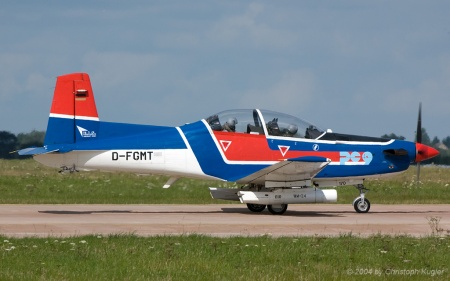 Pilatus PC-9B | D-FGMT | untitled (EIS Aircraft) | FAIRFORD (EGVA/FFD) 19.07.2004