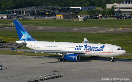 Airbus A330-243 | C-GITS | Air Transat  |  undergoing maintenance with SR Technics | Z&UUML;RICH (LSZH/ZRH) 15.05.2004