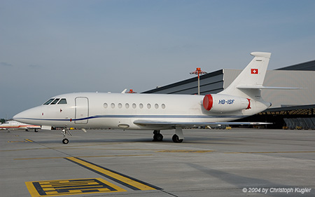 Dassault Falcon 2000 | HB-ISF | untitled | Z&UUML;RICH (LSZH/ZRH) 15.05.2004