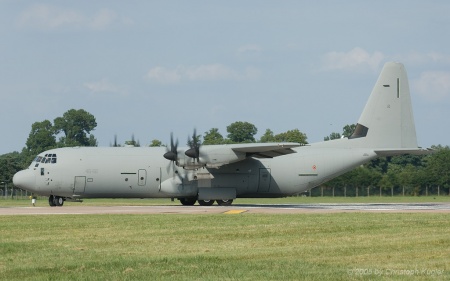 Lockheed C-130J Hercules | MM62196 | Italian Air Force | FAIRFORD (EGVA/FFD) 14.07.2005