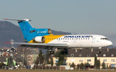 Yakovlev Yak 42 | UR-42366 | DonbassAero | SALZBURG (LOWS/SZG) 15.01.2005