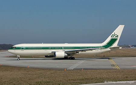 Boeing 767-3P6ER | HZ-WBT6 | Kingdom Holding | GENEVA (LSGG/GVA) 19.03.2005