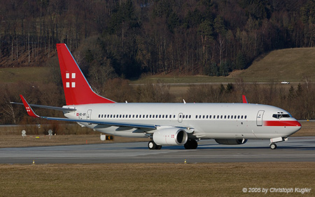 Boeing 737-86Q | HB-IIR | PrivatAir  |  Lining up runway 16 for its flight to Newark | Z&UUML;RICH (LSZH/ZRH) 13.03.2005