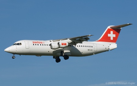 Avro RJ100 | HB-IXV | Swiss International Air Lines | Z&UUML;RICH (LSZH/ZRH) 27.05.2005