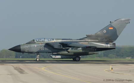 Panavia Tornado IDS | 4566 | German Air Force | LECHFELD (ETSL/---) 11.05.2006