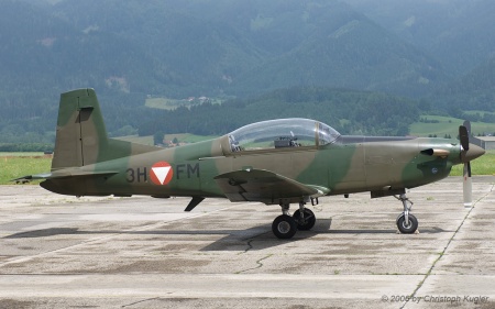 Pilatus PC-7 | 3H-FM | Austrian Air Force | ZELTWEG (LOXZ/---) 28.06.2006
