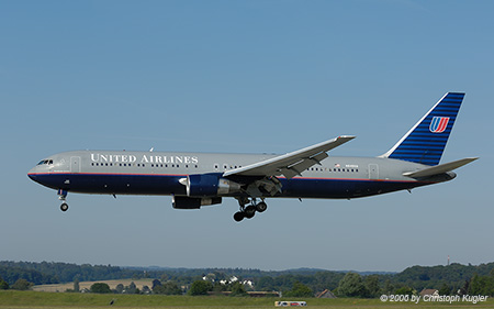 Boeing 767-322ER | N648UA | United Airlines | Z&UUML;RICH (LSZH/ZRH) 09.06.2006