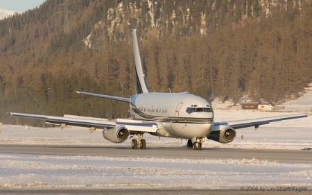 Boeing 737-2S9 | VP-CHK | untitled (Executive Jet Aviation) | SAMEDAN (LSZS/SMV) 23.12.2006