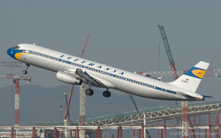 Airbus A321-131 | D-AIRX | Lufthansa  |  Retro c/s | BARCELONA (LEBL/BCN) 19.01.2007