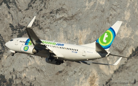Boeing 737-7K2 | PH-XRW | Transavia | INNSBRUCK-KRANEBITTEN (LOWI/INN) 29.12.2007