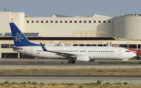 Boeing 737-86N | EI-DND | Futura International Airways | PALMA DE MALLORCA (LEPA/PMI) 02.05.2008