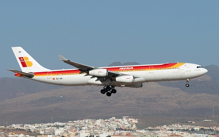 Airbus A340-313X | EC-IIH | Iberia | LAS PALMAS / GANDO (GCLP/LPA) 09.09.2009
