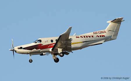 Pilatus PC-12/45 | N613NA | Native Air Service | PHOENIX SKY HARBOUR INTL (KPHX/PHX) 15.10.2009
