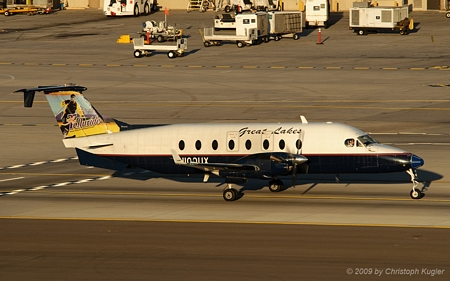 Beech 1900D | N100UX | Great Lakes Airlines | PHOENIX SKY HARBOUR INTL (KPHX/PHX) 16.10.2009