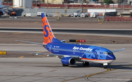 Boeing 737-73V | N711SY | Sun Country Airlines | PHOENIX SKY HARBOUR INTL (KPHX/PHX) 18.10.2009