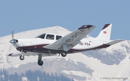 Piper PA-32R-301 Lance | HB-PGA | private | SION (LSGS/SIR) 31.01.2009
