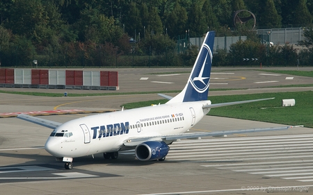 Boeing 737-78J | YR-BGH | Tarom | Z&UUML;RICH (LSZH/ZRH) 27.09.2009