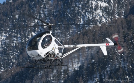 Schweizer 269C | HB-ZHN | private | SAMEDAN (LSZS/SMV) 03.01.2009