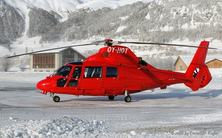 Aerospatiale AS365 N3 Dauphin | OY-HOT | private | SAMEDAN (LSZS/SMV) 26.12.2009