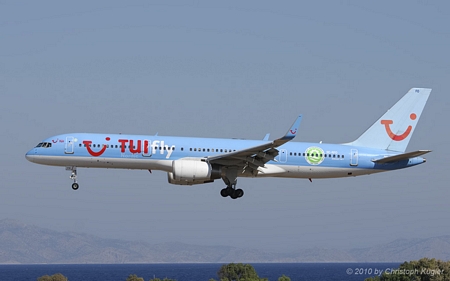 Boeing 757-28A | SE-RFO | TUIfly Nordic | RHODOS - DIAGORAS (LGRP/RHO) 18.09.2010