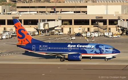 Boeing 737-7Q8 | N712SY | Sun Country Airlines | PHOENIX SKY HARBOUR INTL (KPHX/PHX) 17.10.2011