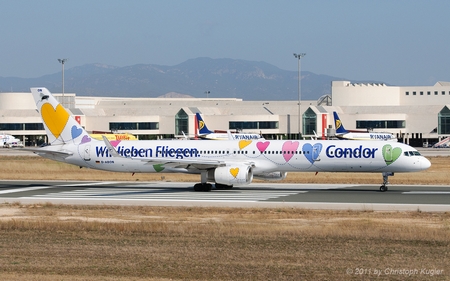 Boeing 757-330 | D-ABON | Condor  |  50th anniversary of Condor Flugdienst c/s | PALMA DE MALLORCA (LEPA/PMI) 15.07.2011