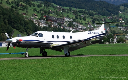 Pilatus PC-12/47E | ZS-KHS | private | BUOCHS (LSZC/BXO) 12.09.2011
