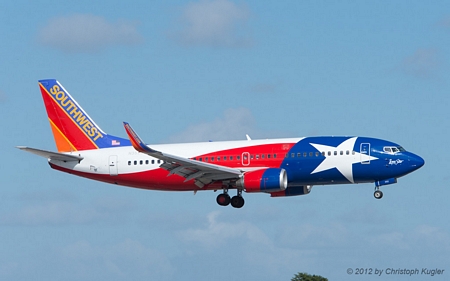 Boeing 737-3H4 | N352SW | Southwest Airlines  |  Lone Star One c/s | FORT LAUDERDALE-HOLLYWOOD (KFLL/FLL) 01.12.2012
