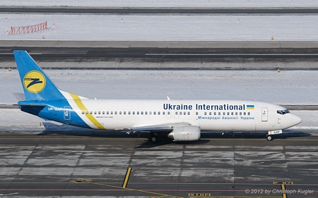 Boeing 737-4Z9 | UR-GAP | Ukraine International Airlines | Z&UUML;RICH (LSZH/ZRH) 05.02.2012