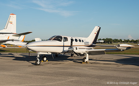 Cessna 402B | YV2112 | private | KENDALL-TAMIAMI (KTMB/TMB) 05.12.2013