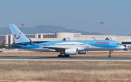 Boeing 757-204 | G-BYAY | Thomson Airways | PALMA DE MALLORCA (LEPA/PMI) 09.07.2013