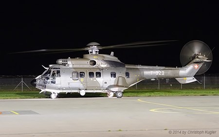 Aerospatiale AS332 M1 Super Puma | T-323 | Swiss Air Force | ALPNACH (LSMA/---) 26.11.2014