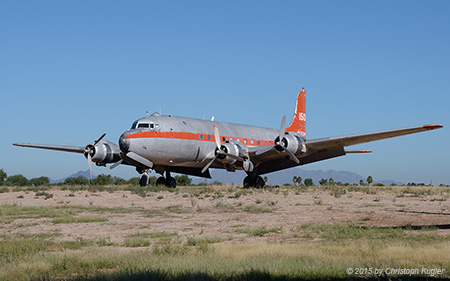 Douglas C-54Q | N67034 | untitled (Maricopa Aircraft Services) | MARANA NORTHWEST REGIONAL (KAVQ/AVW) 23.09.2015