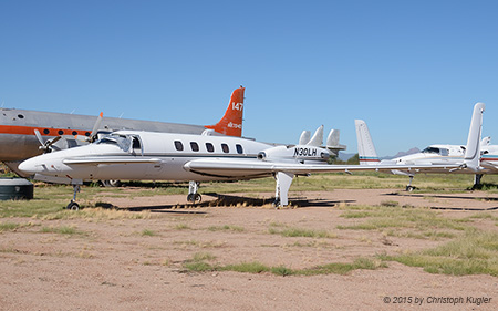 Beech 2000 Starship | N30LH | untitled | MARANA NORTHWEST REGIONAL (KAVQ/AVW) 23.09.2015