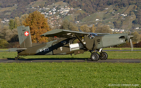 Pilatus PC-6/B2-H2M-1 | V-613 | Swiss Air Force | LOCARNO MAGADINO (LSMO/---) 04.11.2015