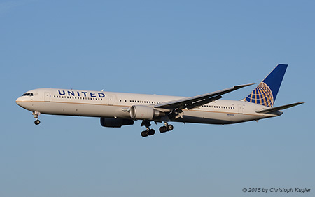 Boeing 767-424ER | N69059 | United Airlines | Z&UUML;RICH (LSZH/ZRH) 13.04.2015