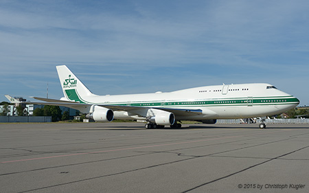 Boeing 747-4J6 | HZ-WBT7 | Kingdom Holding | Z&UUML;RICH (LSZH/ZRH) 26.07.2015