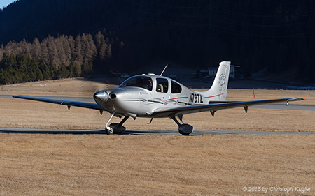 Cirrus SR22 | N78TL | private | SAMEDAN (LSZS/SMV) 26.12.2015