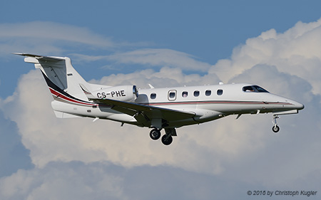 Embraer EMB-505 Phenom 300 | CS-PHE | untitled (Netjets Europe) | Z&UUML;RICH (LSZH/ZRH) 14.08.2016