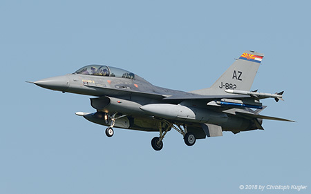 General Dynamics F-16BM | J-882 | Royal Netherlands Air Force | LEEUWARDEN (EHLW/LWR) 18.04.2018