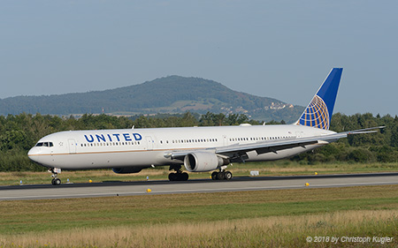Boeing 767-424ER | N76064 | United Airlines | Z&UUML;RICH (LSZH/ZRH) 01.08.2018
