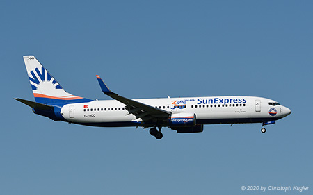 Boeing 737-8AS | TC-SOO | SunExpress  |  30 Years SunExpress sticker | Z&UUML;RICH (LSZH/ZRH) 30.06.2020