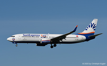 Boeing 737-86J | TC-SON | SunExpress  |  30 Years SunExpress sticker | Z&UUML;RICH (LSZH/ZRH) 19.07.2020